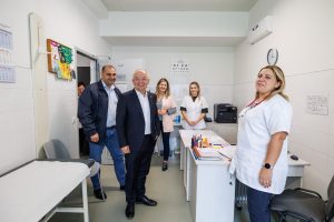 Primăria Cluj-Napoca investește în cabinetele școlare, servicii medicale și stomatologice în școlile clujene