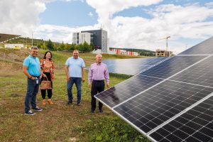 Cluj-Napoca: Primarul Emil Boc a anunțat că parcul fotovoltaic și eolian din cadrul Cluj Innovation Park se apropie de finalizare