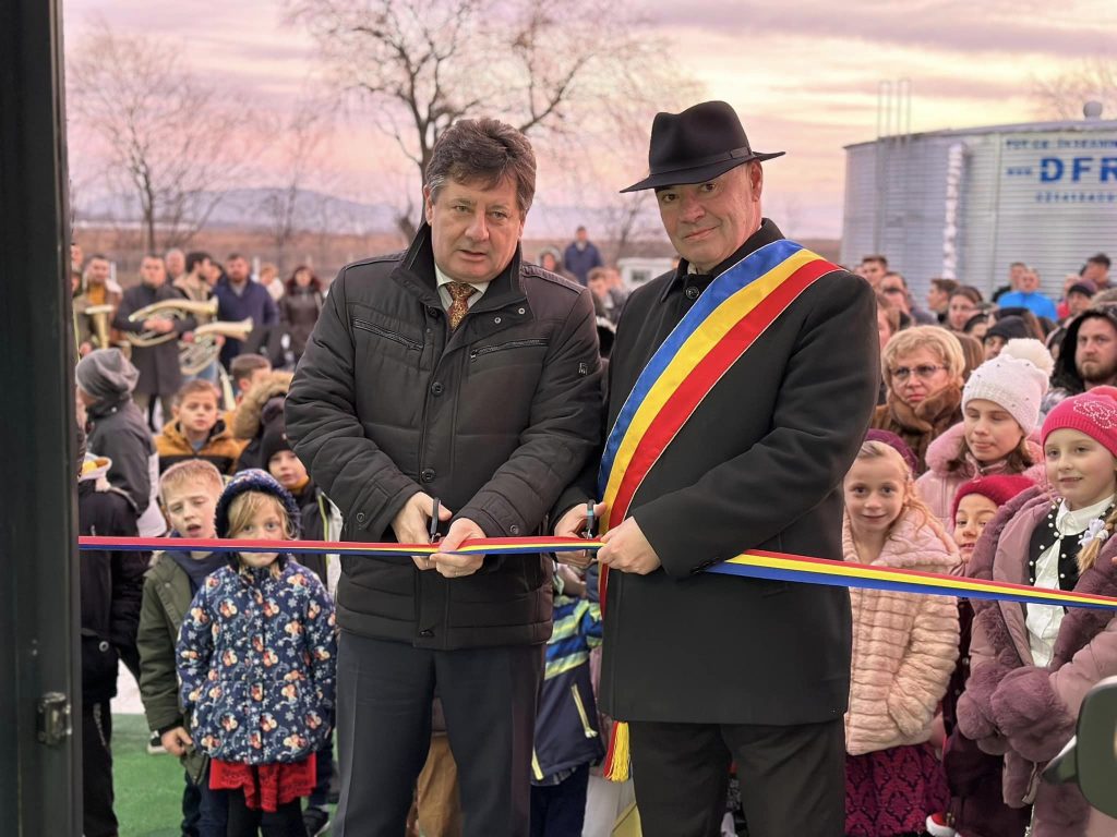 Președintele CJ Arad Iustin Cionca: a fost inaugurată noua sală de sport din comuna Seleuș